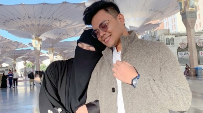 Isu Selingkuh dengan Inara Rusli, Wardatina Mawa Menyesal Korbankan Cita-Cita Demi Insanul Fahmi