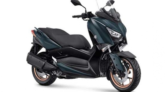 5 Rekomendasi Motor Matic Keluarga Terbaik untuk Touring