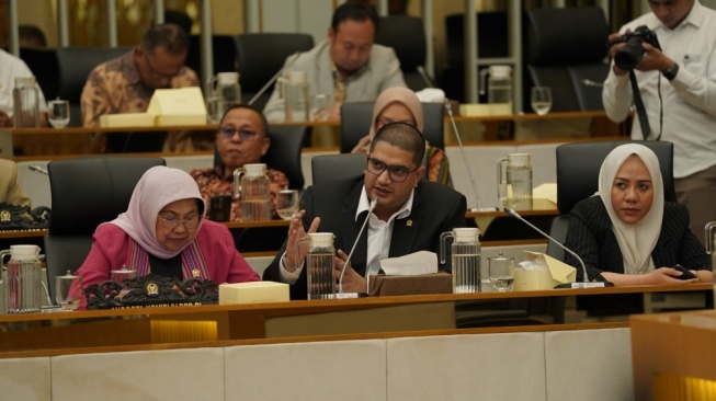 Anggota Komisi IV DPR Kasih 'Jempol' Produksi dan Gerakan Pangan Murah Polri