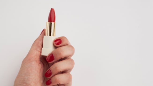 5 Warna Lipstik Natural untuk Sehari-hari, Bikin Tampilan 'No Makeup Makeup Look' Makin Sempurna