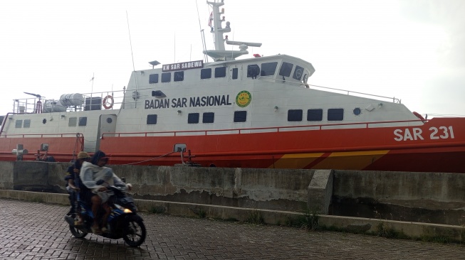 Permukaan air laut di Pesisir Semarang lebih tinggi daripada permukaan tanah (Suara.com/Chyntia Sami)