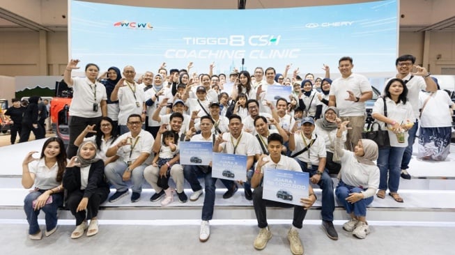 Chery Bedah Kemampuan Tiggo 8 CSH Bersama Komunitas dan Konsumen. (Foto: CSI)