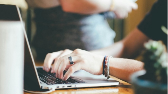 Buat Presentasi Lebih "Hidup", Begini Cara Mudah Memasukkan Video ke PowerPoint