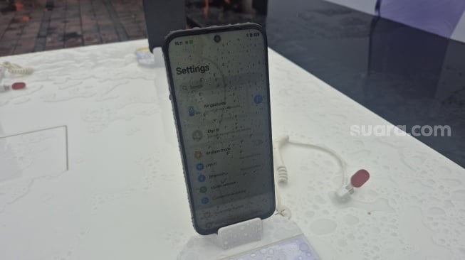 realme C85. [Suara.com/Dythia]