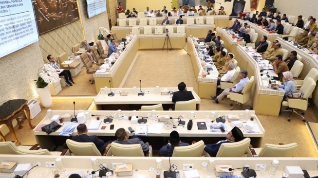 Rapat Kerja dengan Komisi II DPR RI di Jakarta (Dok: Kementerian PANRB)