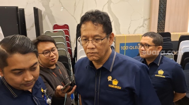 Purbaya Usai Diajak Rosan ke China buat Negosiasi Utang Whoosh: Asal Dia yang Bayar!