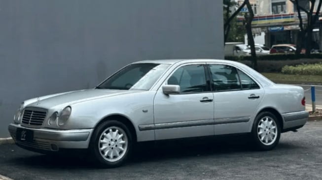 5 Pilihan Mobil Menteri Harga Karyawan, Tampil Mewah dengan Harga Murah Cocok untuk Gaji UMR (OLX)