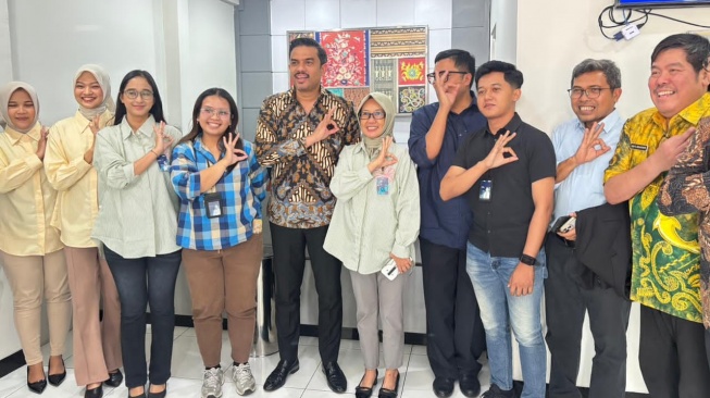 Apresiasi Mantri BRI di Semarang, Menteri UMKM Pastikan KUR di Bawah Rp100 Juta Tanpa Agunan