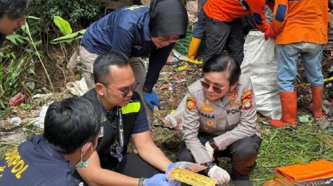 Terungkap! Rangkaian Kekejaman Alex, Bocah Alvaro Kiano Dibekap Handuk, Dicekik, Jasad Dibuang