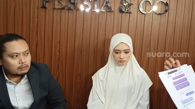 Merasa Dibohongi, Inara Rusli Sudahi Pernikahan dengan Insanul Fahmi
