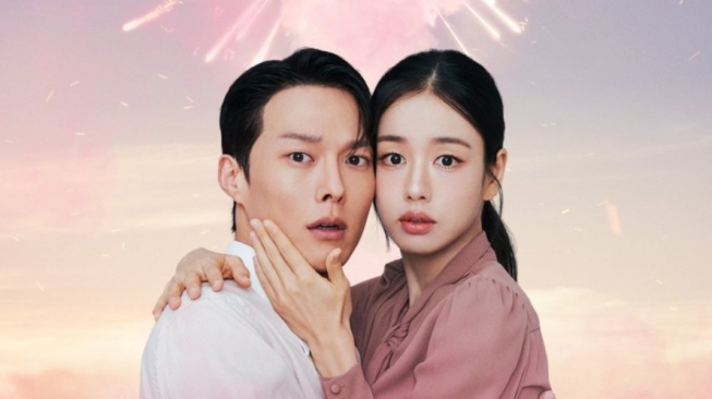 5 K-Drama Romcom Perkantoran yang Kocak dan Bikin Baper, Ada Dynamite Kiss!