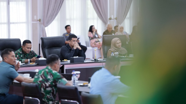 Darurat Banjir-Longsor Sumut, Bobby Nasution Fokus Evakuasi dan Buka Akses Jalur Logistik yang Putus