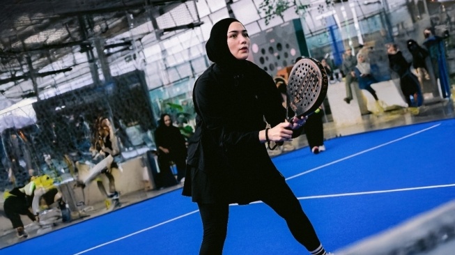 Busana Olahraga Modest: Tren yang Bikin Perempuan Makin Berani Bergerak