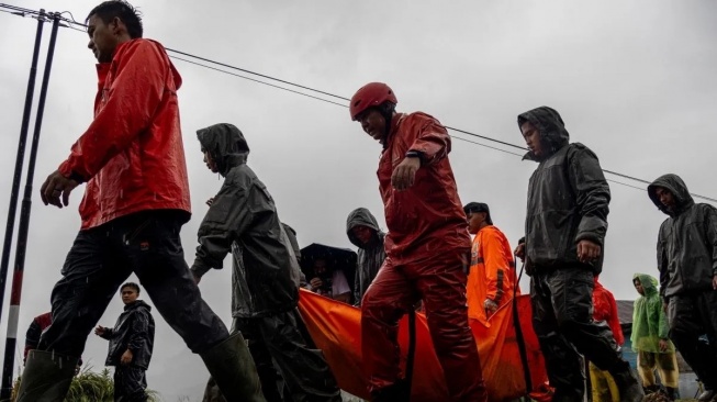 Update Terbaru Korban Bencana Sumbar: 90 Orang Meninggal,86 Masih Dicari!