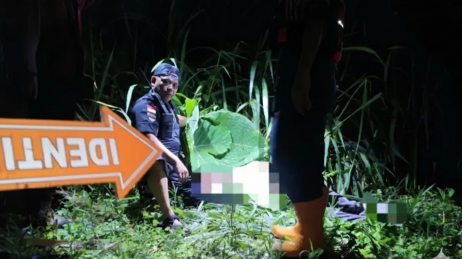 Detik-detik Mahasiswa Tewas Loncat di Jembatan Suhat Surabaya, Diduga Stres Skripsi dan Terancam DO!