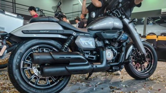 Bukan Moge Harley-Davidson, Tapi Cruiser V-Twin 400cc Ini Harga Mirip Skutik Honda (2banh.vn)