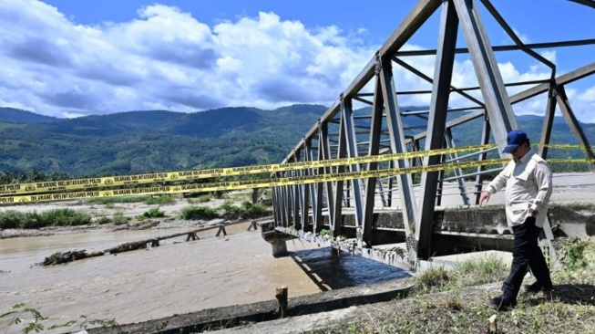 Tinjau Banjir Sumatera, Prabowo Bicara Status Bencana hingga Fungsi Pemerintah Jaga Lingkungan