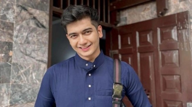 Teuku Ryan Dirumorkan Punya Kekasih Baru, Perubahan Selera Disorot Netizen