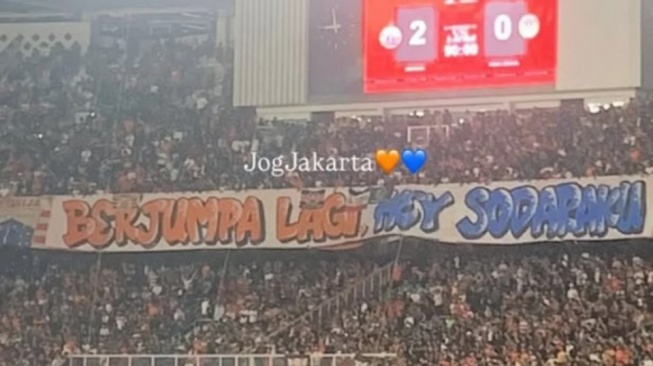 Jakmania dan PSIM Fans Berdampingan, Operator Super League: Larangan Away Harus Dicabut, Tapi...