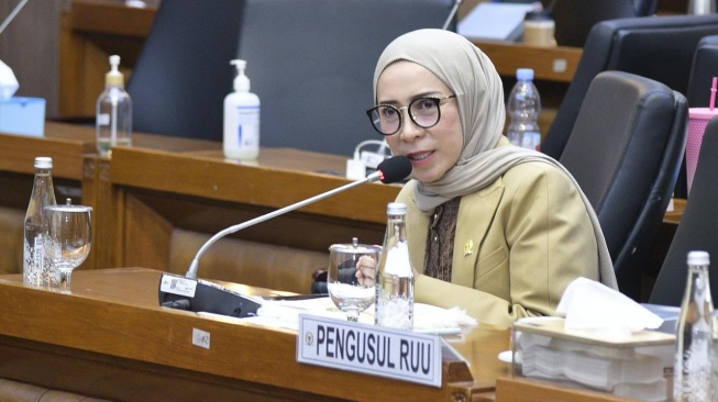 Suara Lantang Melly Goeslaw di Senayan: Desak Audit Menyeluruh dan Revolusi Digital di Tubuh LMKN