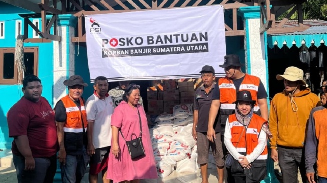 PSI Salurkan Bantuan Darurat untuk Warga Terdampak Banjir di Langkat
