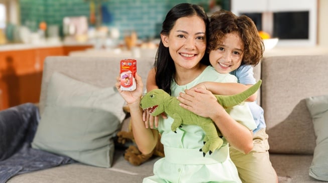 Ilustrasi penanganan anak demam. (Dok. Ist)