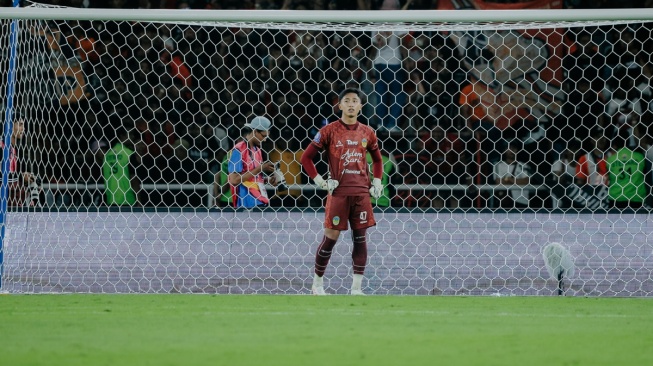 Debut Dramatis Kiper Muda PSIM di Tengah Lautan Jakmania, Suasana 'Mencekam' Bikin Fikri Gemetar