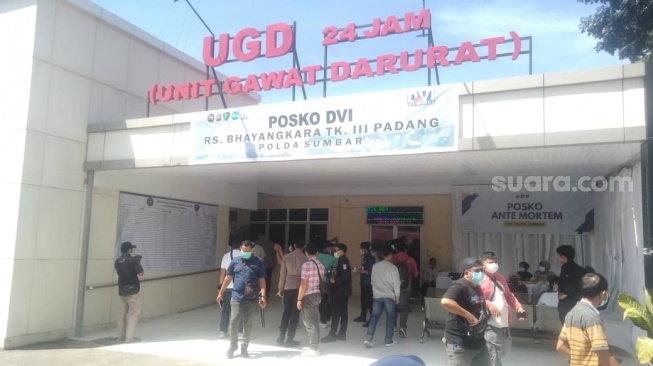 Korban Bencana Sumbar: 25 Jenazah di RS Bhayangkara Padang Sulit Dikenali, Mayoritas Anak-anak!