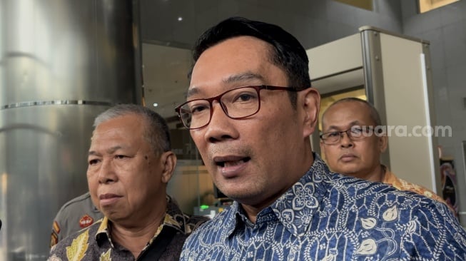 Usai Diperiksa KPK, Ridwan Kamil Akui Ada Aliran Uang ke Lisa Mariana: Konteksnya Pemerasan