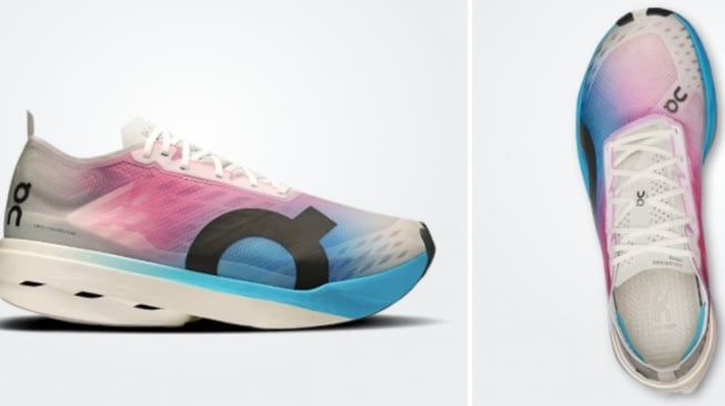 On Cloudboom Strike.