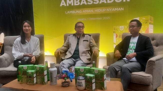 Dari Obat Kimia ke Solusi Alami, Deddy Mizwar Pilih Nutriflakes untuk AtasiMasalah Lambung (Dok. Istimewa)