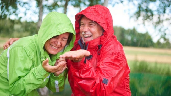 5 Pilihan Jaket Parka Tahan Air dan Angin, Tetap Hangat Saat Hujan
