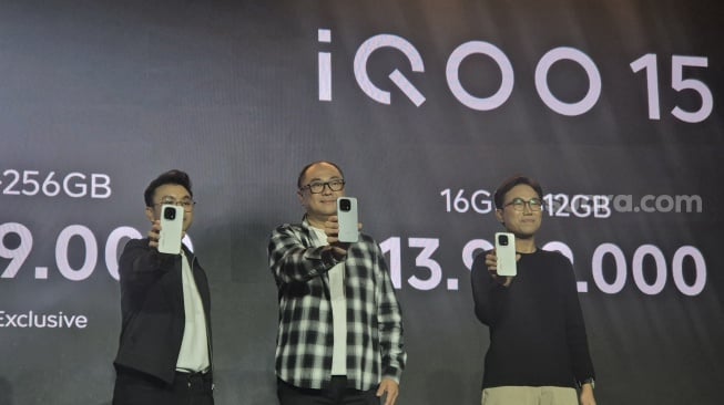 Peluncuran iQOO 15 di Jakarta, Selasa (2/12/2024). [Suara.com/Dythia]