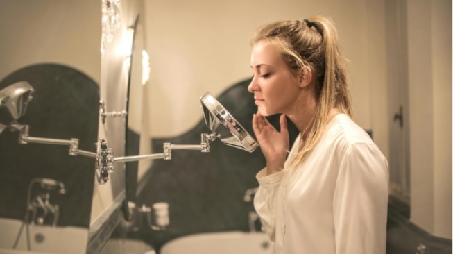 Rahasia Kulit Glowing: 8 Manfaat Ajaib AHA yang Wajib Kamu Tahu!