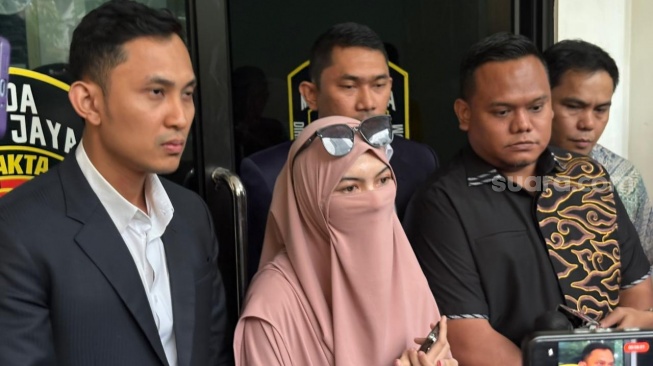 Wardatina Mawa Mantap Cerai Usai Bongkar Dugaan Perselingkuhan Suami dengan Inara Rusli