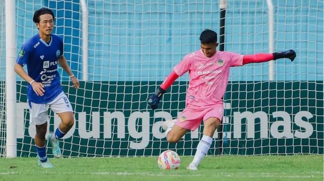 Kiper PSIM Yogyakarta Absen Tiga Bulan Akibat Cedera Meniskus