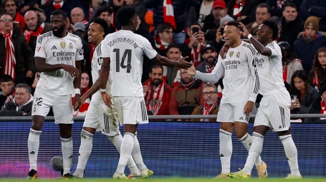 Xabi Alonso Puas dengan Pesta Gol Real Madrid di San Mames, Puji Kylian Mbappe Setinggi Langit