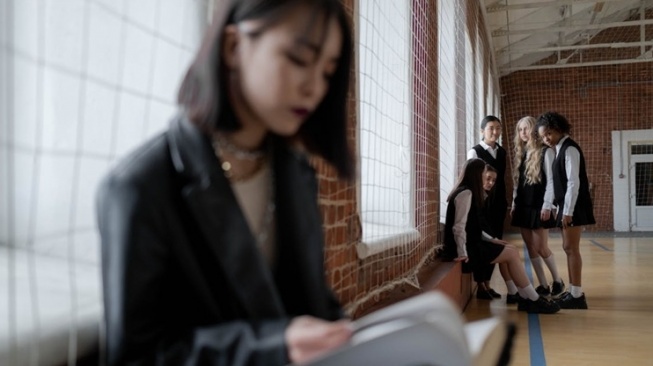 Cancel Culture dan Toxic Call-Out: Edukasi atau Bullying Berkedok Moral?