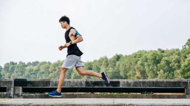 Cara Menghitung Pace Lari untuk Pemula: Praktis, Akurat, dan Bisa Lewat Aplikasi