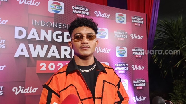 Eksklusif: Berawal dari Gabut, Begini Cerita Unik Faris Adam Ciptakan Lagu Viral 'Stecu Stecu'