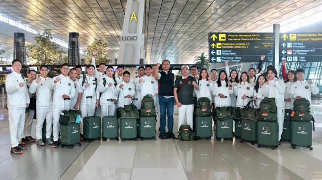 Tim Bulutangkis Indonesia Terbang ke Thailand, Siap Tempur di SEA Games 2025