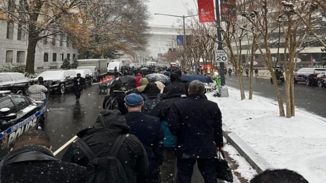 Chaos Drawing Piala Dunia 2026: Guyuran Salju Bikin Tamu Mengular di Luar Venue