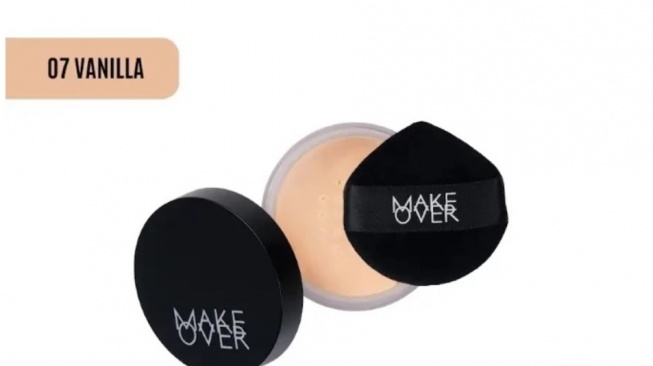 Make Over Silky Smooth Translucent Powder (Shopee)