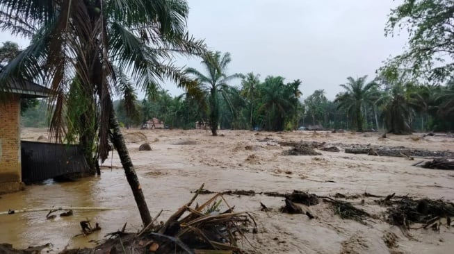 Jembatan Darurat di Palembayan Agam Hanyut, Air Sungai Meluap Lagi