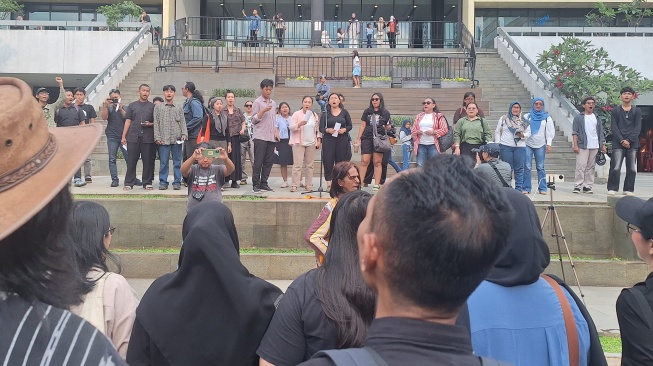 Gelar Panggung Musikal di Sarinah, Aktivis Sebut Banjir Sumatera Tragedi Ekologis