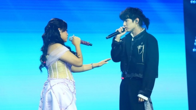 Kolaborasi Rahasia eaJ dengan Musisi Lokal Jadi Sorotan di Spotify Wrapped Live Indonesia 2025