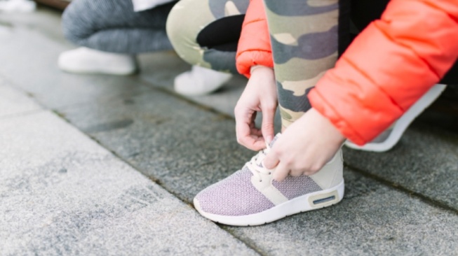 5 Sepatu Running Anak Murah Terbaik: Super Nyaman, Harga di Bawah Rp200 Ribu