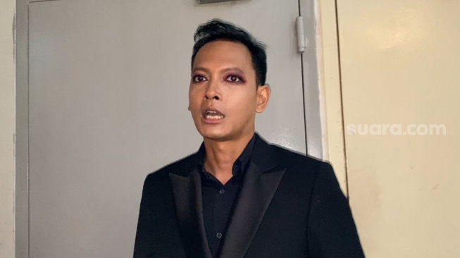 Fedi Nuril Sentil Pemerintah yang Bahas Wacana Pilkada via DPRD di Tengah Bencana