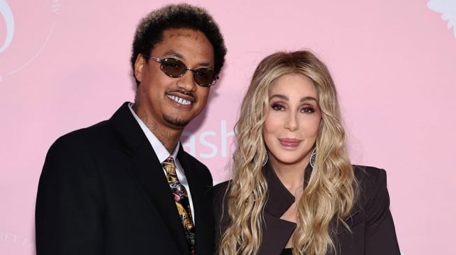 Cher Siap Menikah Lagi dengan Alexander 'AE' Edwards, Jelang Ultah ke-80