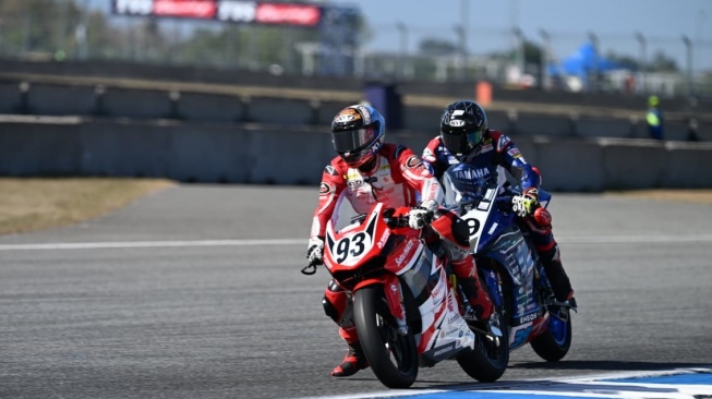 Tradisi Emas Berlanjut, Honda CBR250RR dan Fadillah Arbi Tak Terlawan di Asia Road Racing 2025